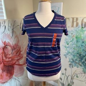 🚨•NWT•Mossimo Supply Co. Women’s V-Neck T-shirt👚